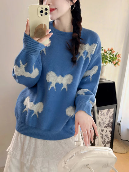 Woman's  Long sleeve Sweater